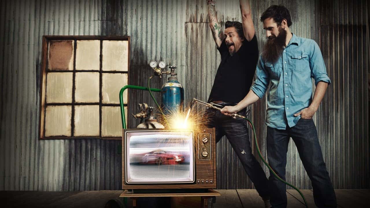 Fast N' Loud: Demolition Theater backdrop