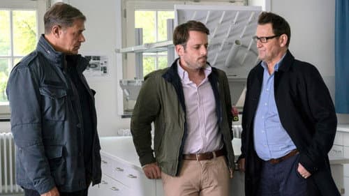 Episode 8 still