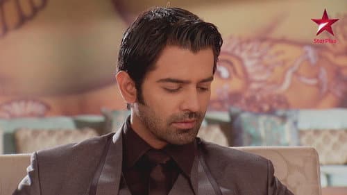 Khushi Tries to Stop Payal still