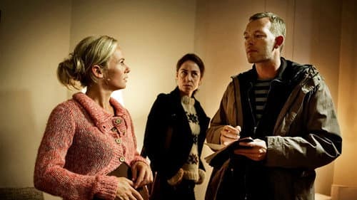 Episode 6 still