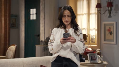 Episode 318 still