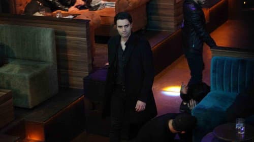 Episode 122 still