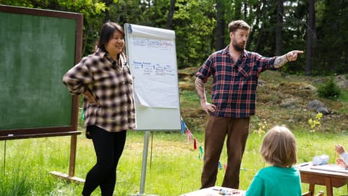 Episode 7 still